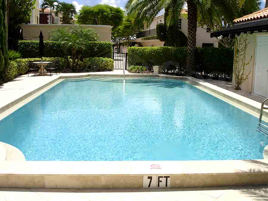 Venetian Villas Community Pool